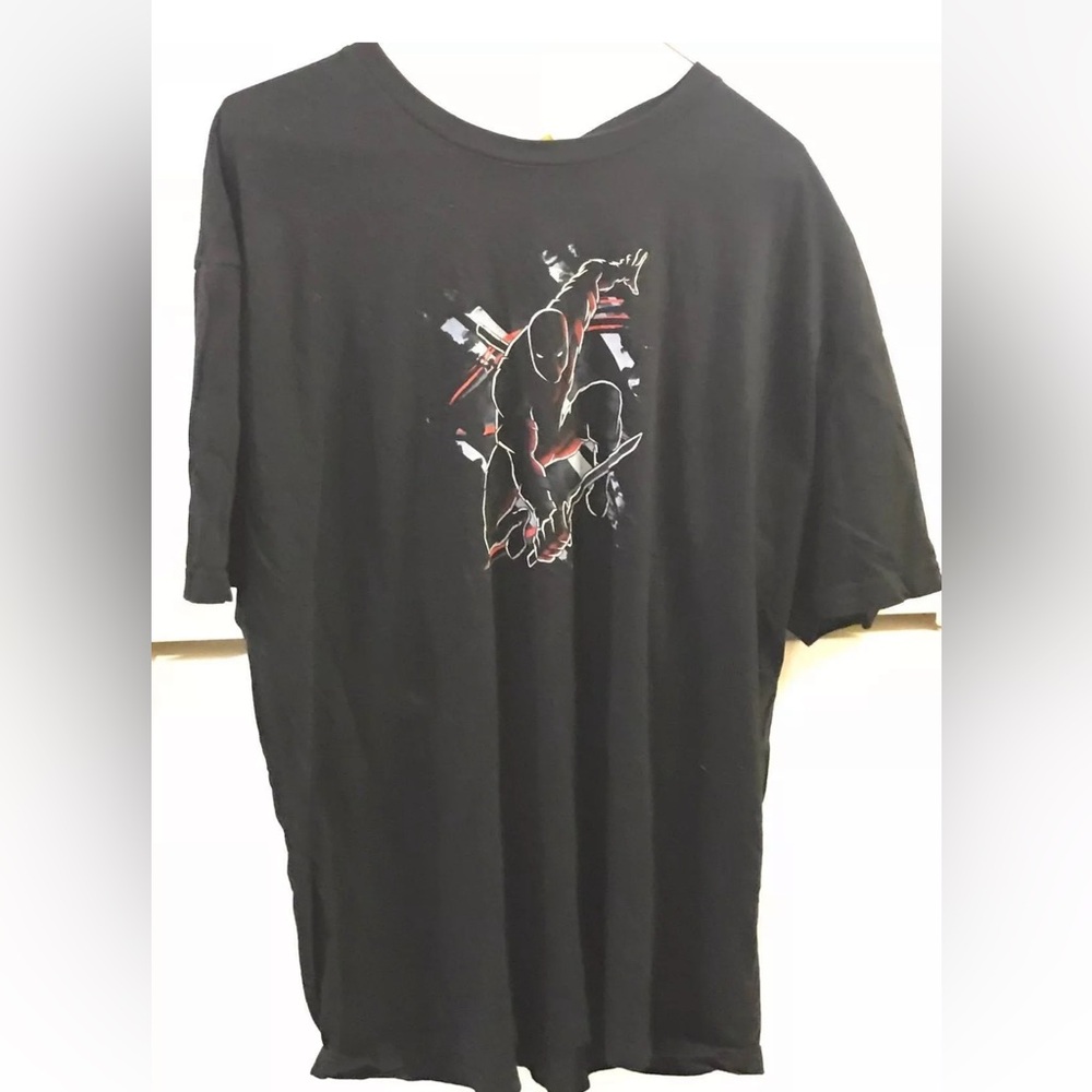 Men’s Marvel Deadpool T-shirt black size xxl